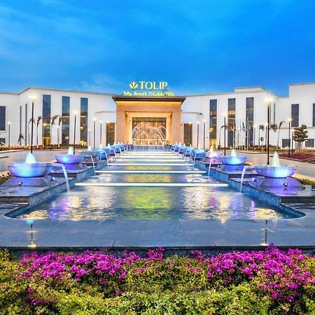 Tolip Resort El Galala Hills 아인 수크나 외부 사진 The main entrance of the resort