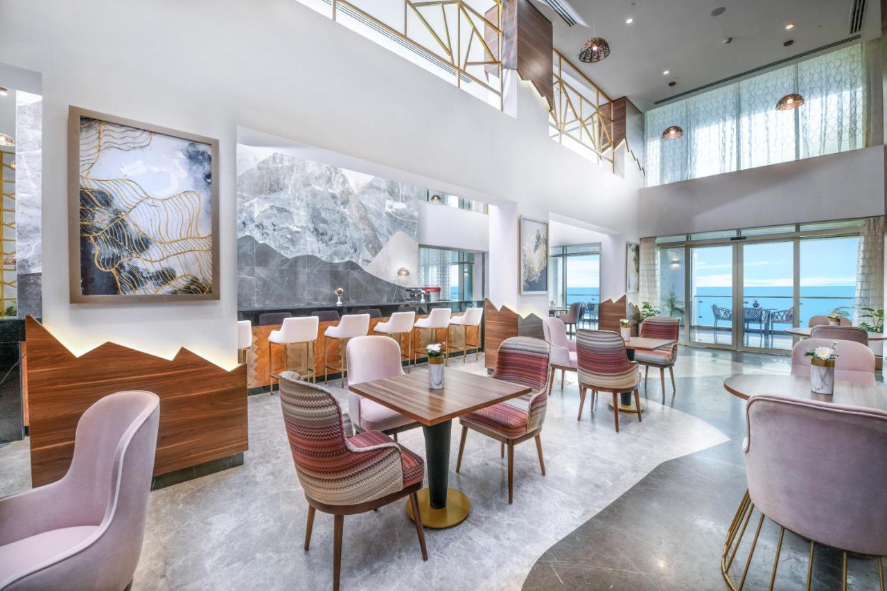 Tolip Resort El Galala Hills 아인 수크나 외부 사진 The restaurant