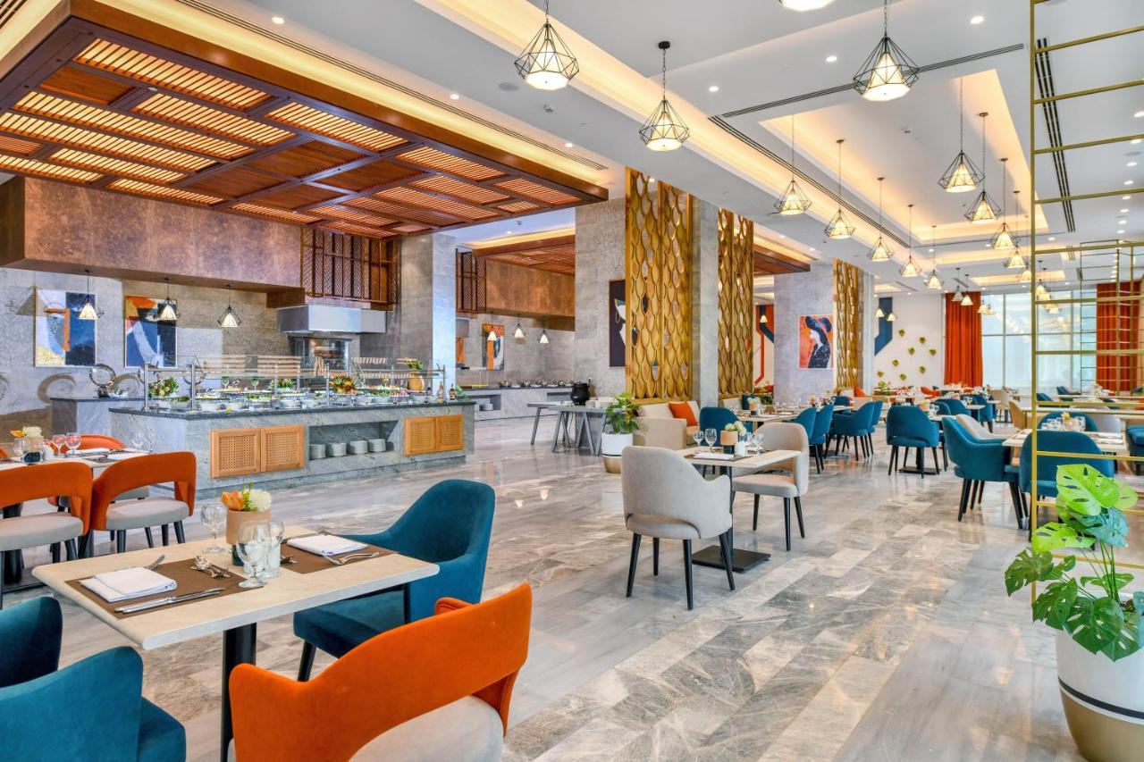 Tolip Resort El Galala Hills 아인 수크나 외부 사진 The restaurant