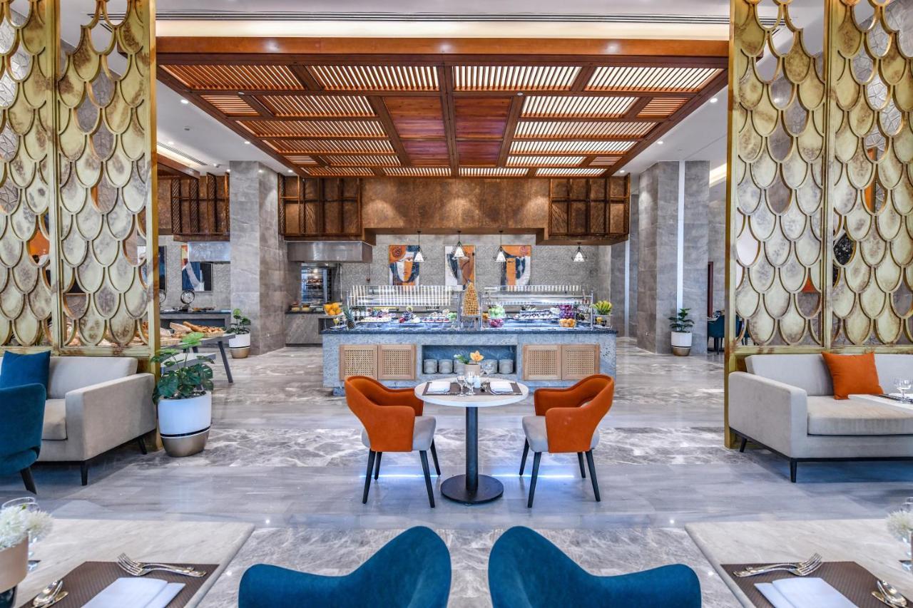 Tolip Resort El Galala Hills 아인 수크나 외부 사진 The restaurant