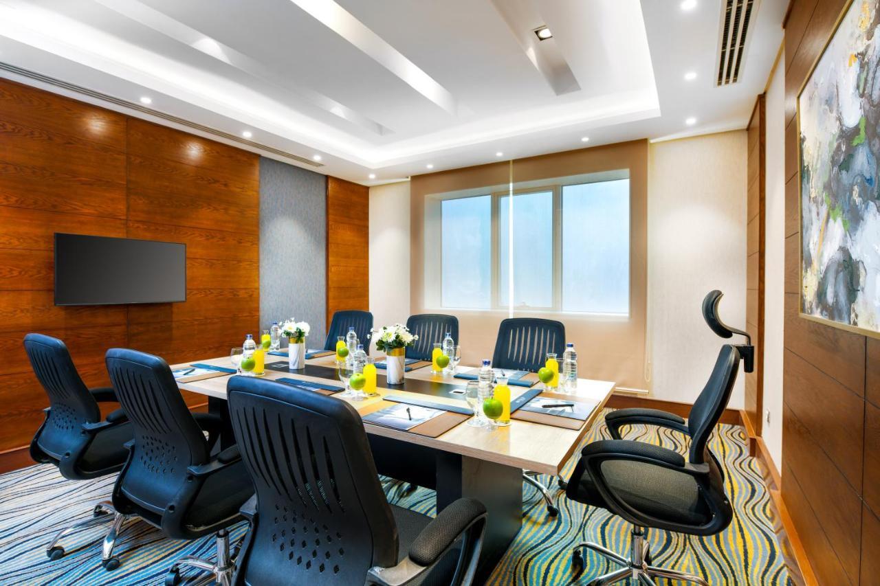 Tolip Resort El Galala Hills 아인 수크나 외부 사진 Meeting room at the hotel