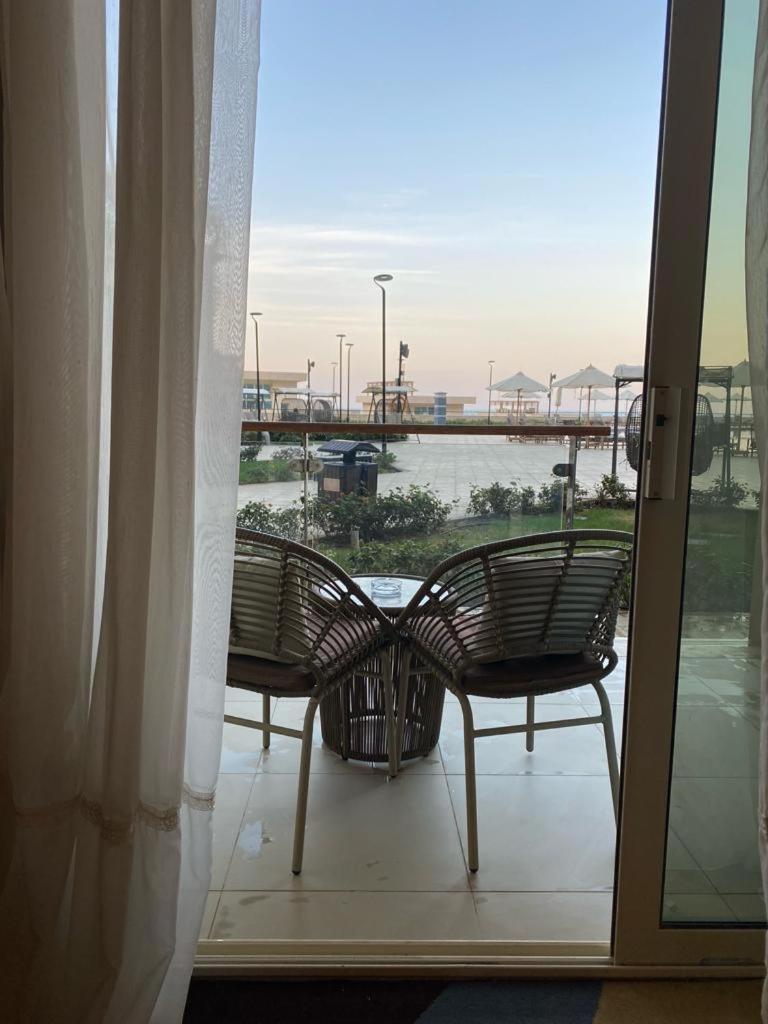 Tolip Resort El Galala Hills 아인 수크나 외부 사진 View from a hotel room