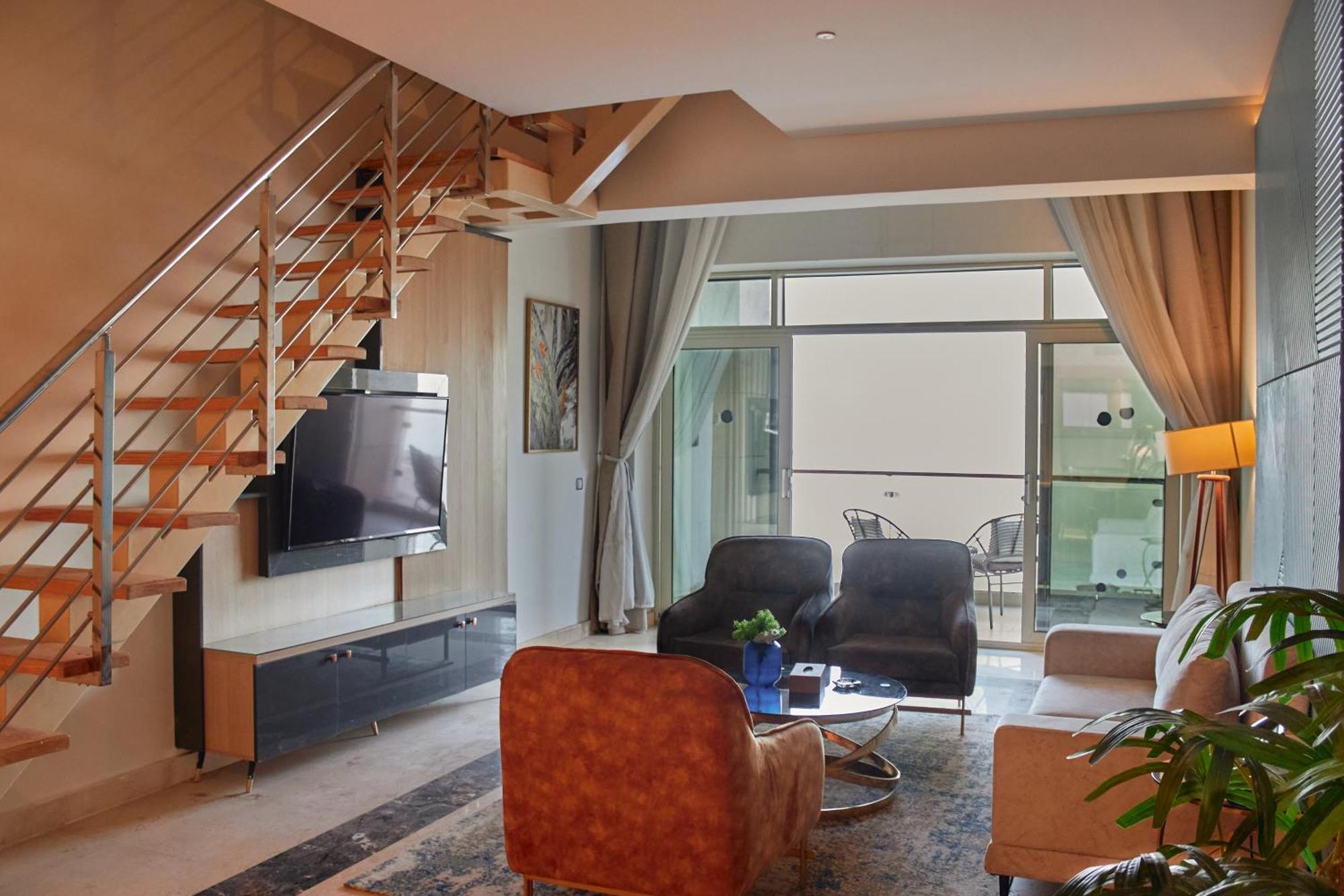 Tolip Resort El Galala Hills 아인 수크나 외부 사진 A living room in a typical apartment